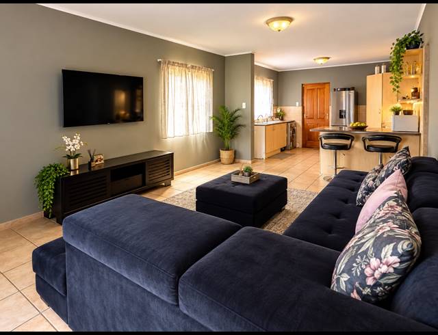 3 BEDROOM TOWNHOUSE FOR SALE IN REYNO RIDGE